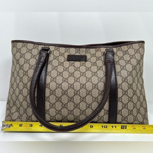 GUCCI GG Supreme Tote Bag PVC Beige - Picture 12 of 15